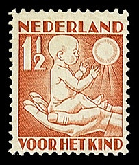 NVPH 232 - Kinderzegel 1930 - lente jong kind
