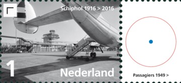 Vel Schiphol - rechts 2e postzegel
